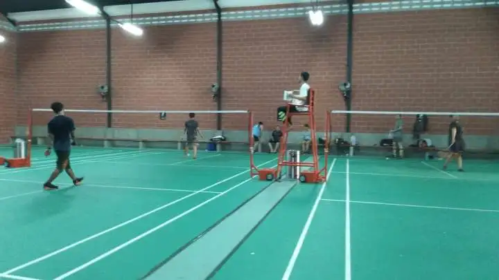 Lapangan Bulutangkis Talenta